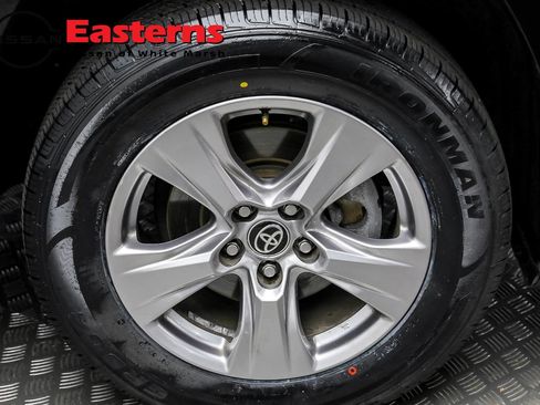 Used 2023 Toyota RAV4 XLE image 54