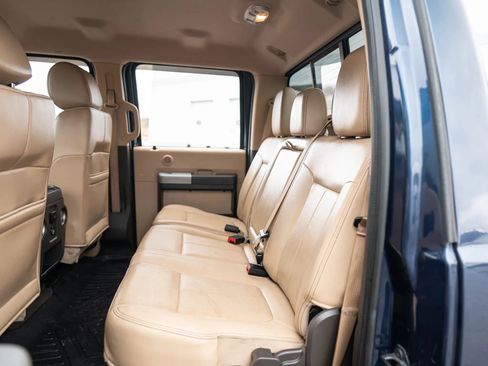 Used 2013 Ford F350 Lariat w/ Chrome Pkg image 19