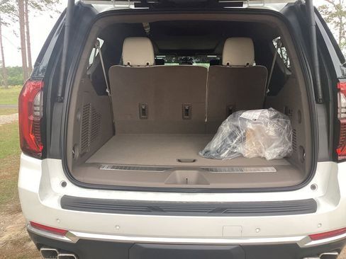New 2026 GMC Yukon XL Denali w/ Advanced Technology Package RWD image 54