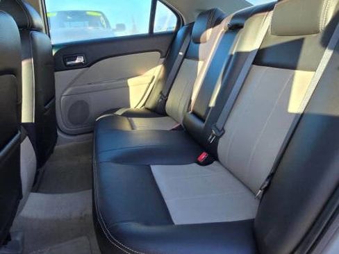 Used 2006 Mercury Milan Premier image 8