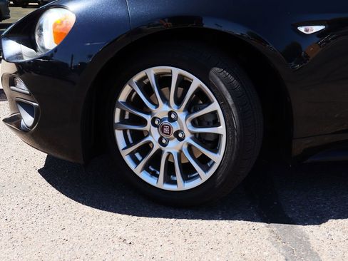 Used 2018 FIAT 124 Spider Classica w/ Technology Group image 5