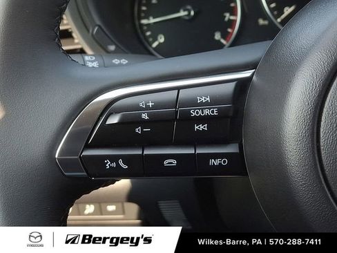 Certified 2025 MAZDA CX-30 AWD 2.5 S w/ Preferred Package image 18