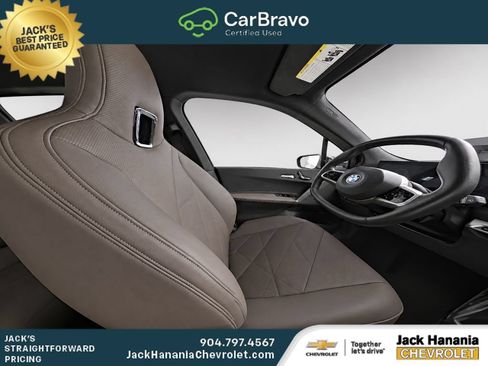 Used 2023 BMW iX xDrive50 w/ Sport Package AWD/4WD image 9