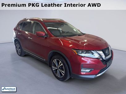 Used 2018 Nissan Rogue SL w/ Premium Package