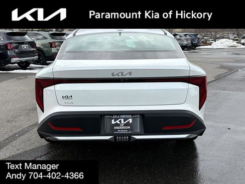 New 2026 Kia K4 LX image 5