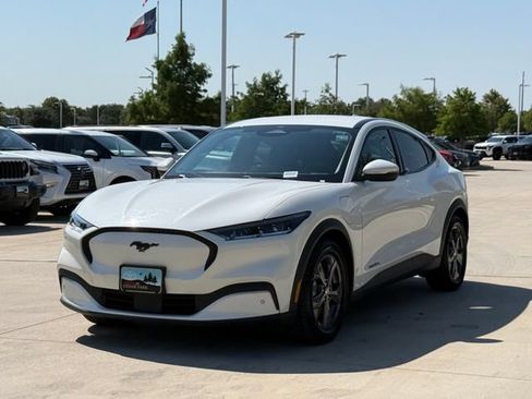 Used 2021 Ford Mustang Mach-E Select AWD/4WD image 6