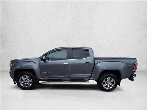 Used 2018 GMC Canyon SLT w/ Trailering Package image 8