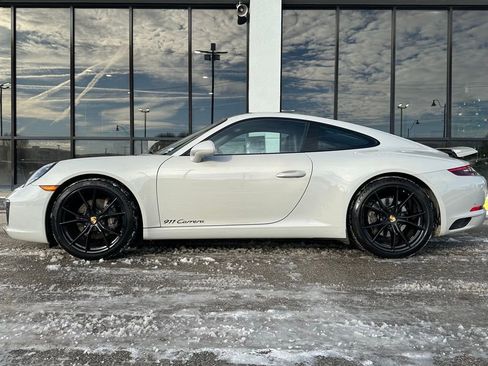 Used 2018 Porsche 911 Carrera image 6