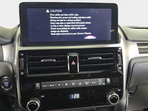 Certified 2023 Lexus GX 460 Premium w/ Premium Package image 19