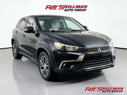 Used 2017 Mitsubishi Outlander Sport LE AWD/4WD image 1