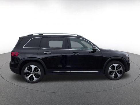 Used 2025 Mercedes-Benz GLB 250 image 16