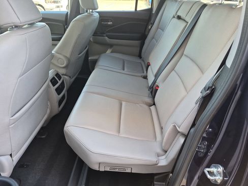 Used 2019 Honda Ridgeline RTL image 23