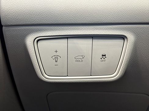 Used 2024 Hyundai Tucson Limited image 32