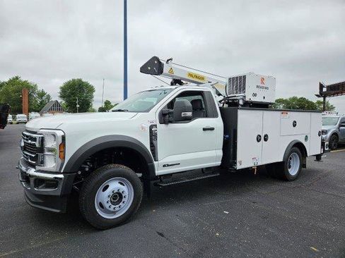 New 2024 Ford F550 4x4 Regular Cab Super Duty image 5
