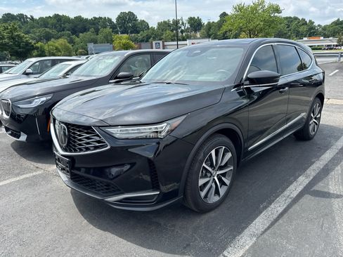 Used 2025 Acura MDX SH-AWD w/ Technology Package image 6