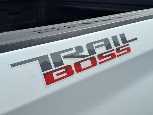 New 2026 Chevrolet Silverado 1500 LT Trail Boss w/ LT Trail Boss Premium Package AWD/4WD image 25