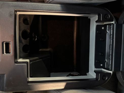 Used 2006 Ford Mustang GT Premium image 21