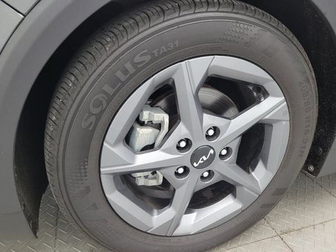 Used 2025 Kia K4 FWD image 31
