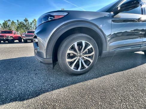 Used 2023 Ford Explorer ST-Line w/ Class IV Trailer Tow Package image 33