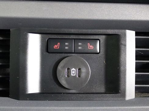 Used 2024 Ford F350 Lariat w/ Sport Appearance Package image 40