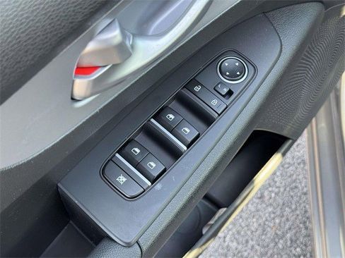 Used 2023 Kia Forte LXS w/ LXS Technology Package image 22