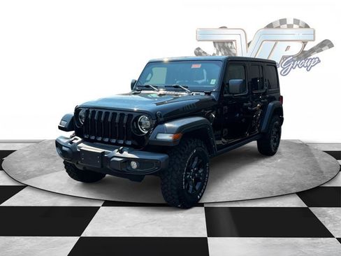 Used 2021 Jeep Wrangler Unlimited Sport AWD/4WD image 2