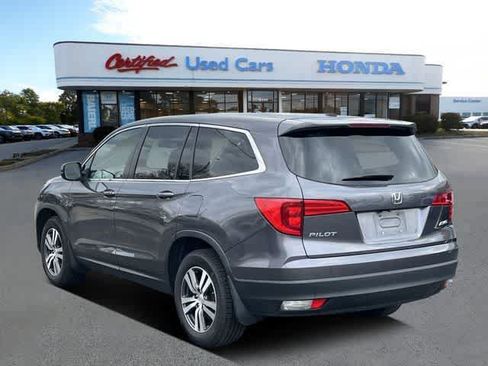 Used 2017 Honda Pilot EX-L image 4