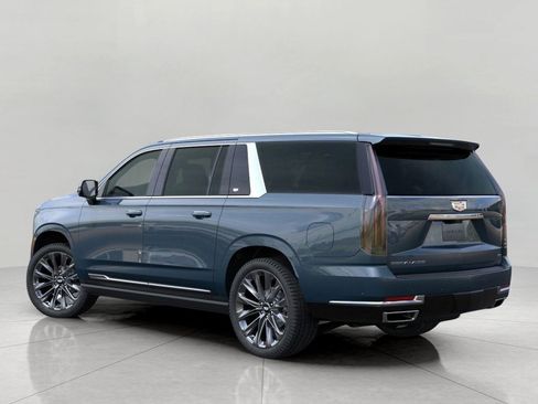 New 2026 Cadillac Escalade ESV Platinum Luxury w/ LPO, Radiant Package AWD/4WD image 3