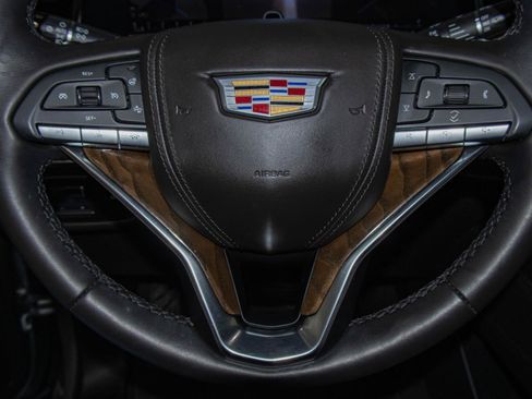 Used 2024 Cadillac Escalade Sport Platinum w/ LPO, ONYX Package image 12