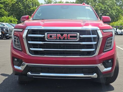 New 2026 GMC Yukon Elevation w/ Elevation Premium Package AWD/4WD image 12