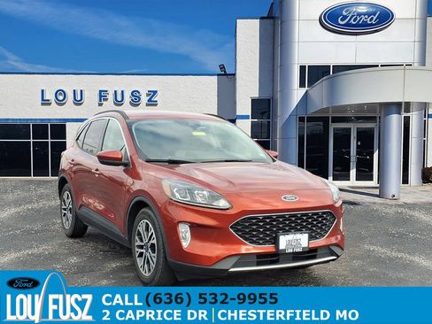 Used 2020 Ford Escape SEL image 1