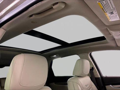 Certified 2023 Cadillac XT5 Premium Luxury w/ Technology Package AWD/4WD image 27