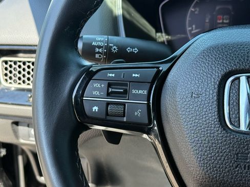 Used 2024 Honda Civic Sport image 17