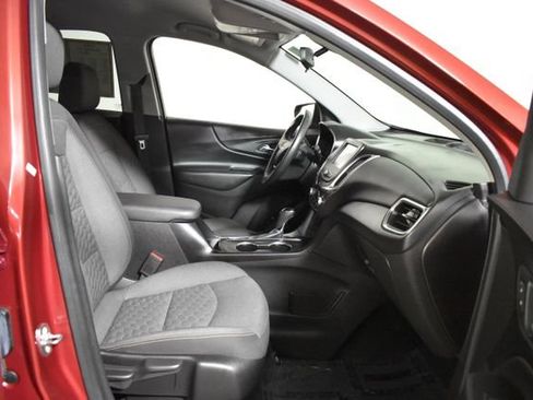 Used 2018 Chevrolet Equinox LT AWD/4WD image 33