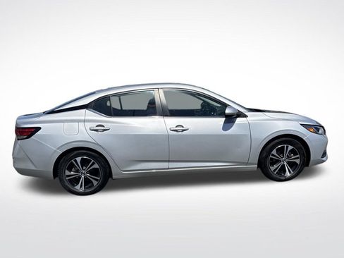 Used 2023 Nissan Sentra SV FWD image 9
