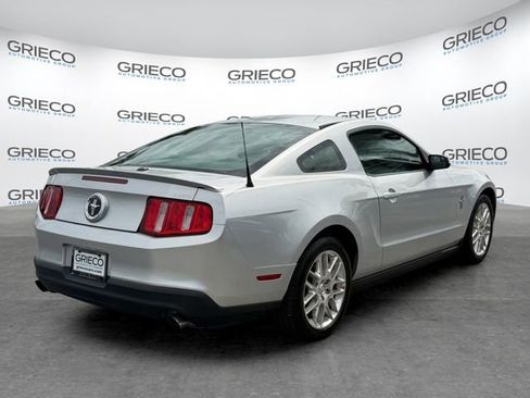 Used 2012 Ford Mustang Premium RWD image 7