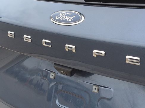 Used 2020 Ford Escape SE AWD/4WD image 14