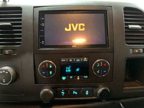 Used 2013 Chevrolet Silverado 1500 LT w/ All-Star Edition image 6