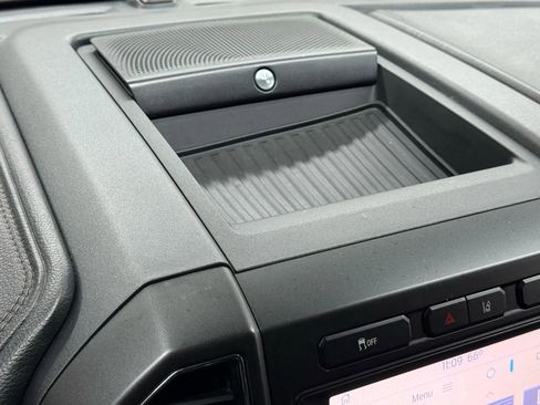 Used 2020 Ford Expedition Max Limited w/ Equipment Group 301A image 27