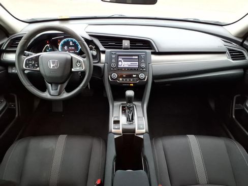 Used 2019 Honda Civic LX image 9