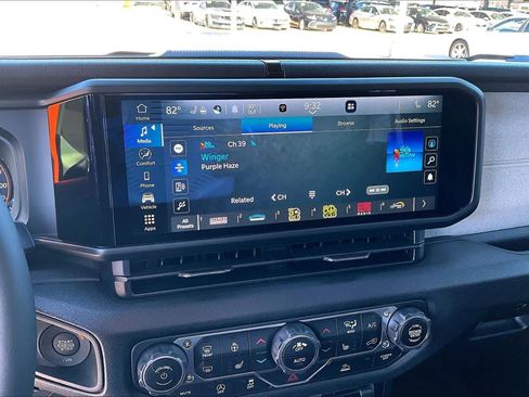 Certified 2025 Jeep Wrangler Sport image 24