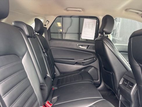 Used 2022 Ford Edge SEL image 14