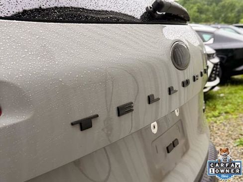 Used 2021 Kia Telluride EX w/ EX Premium Package AWD/4WD image 11