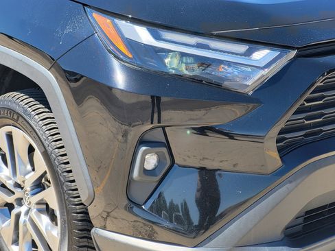 Certified 2023 Toyota RAV4 XLE Premium AWD/4WD image 5