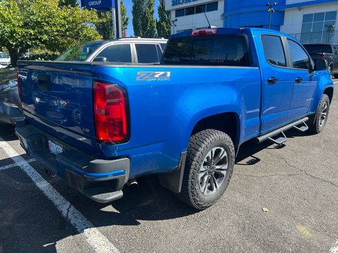 Used 2021 Chevrolet Colorado Z71 w/ Safety Package AWD/4WD image 5