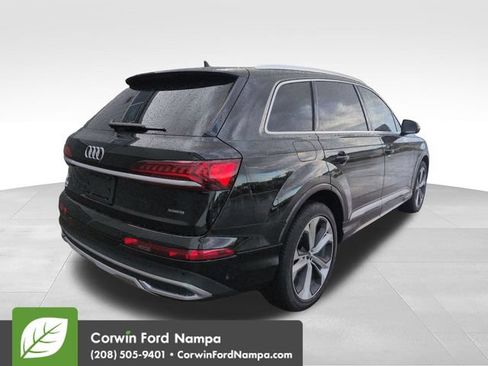 Used 2023 Audi Q7 3.0T Premium Plus w/ Premium Plus Package AWD/4WD image 3
