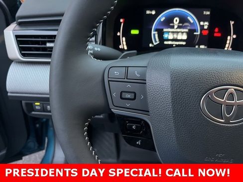 Used 2026 Toyota Camry SE image 20