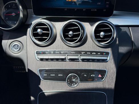 Used 2020 Mercedes-Benz C 300 4MATIC Sedan image 18