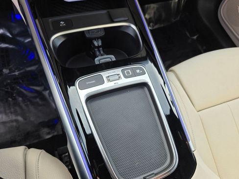 Certified 2026 Mercedes-Benz GLB 250 4MATIC image 28