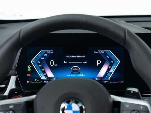 New 2026 BMW X1 xDrive28i w/ Technology Package AWD/4WD image 18